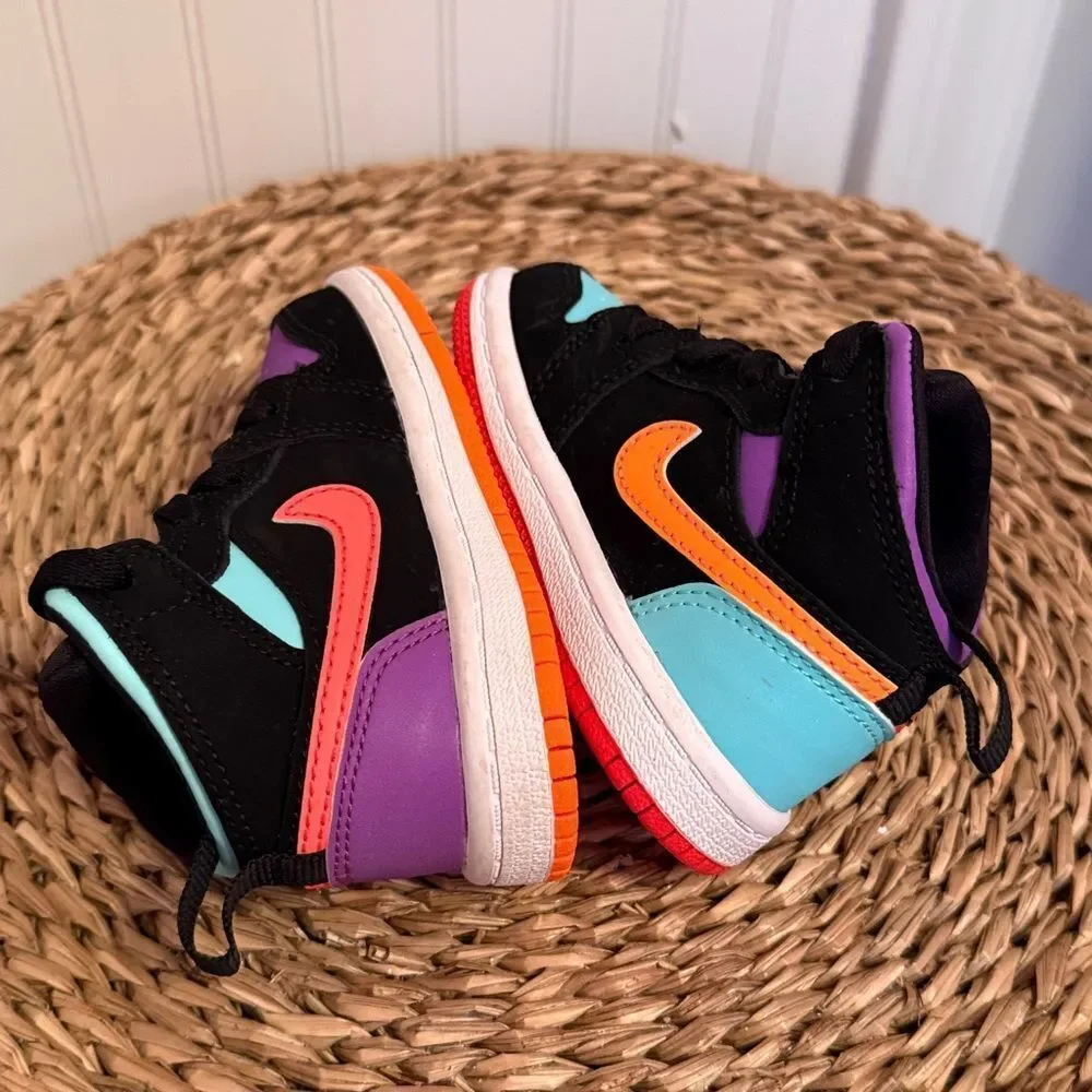Nike Colorful Kids' High-Top Sneakers - 5C - NWOB